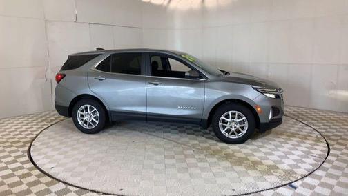 Sterling Gray Metallic 2024 Chevrolet Equinox 1LT