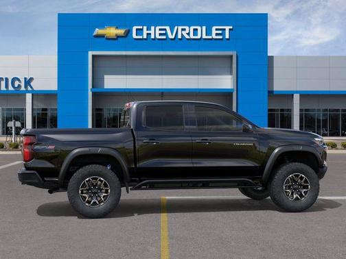 Black 2026 Chevrolet Colorado ZR2