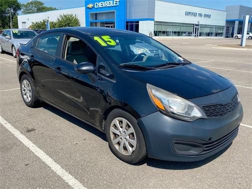 Photo 1 of 31 of 2015 Kia Rio LX