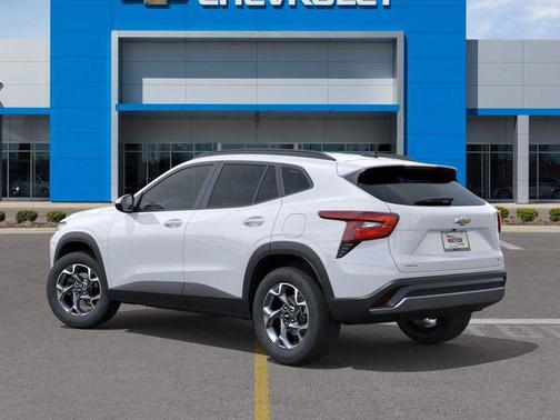 Summit White 2026 Chevrolet Trax LT