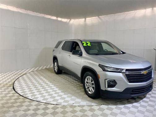 2022 Chevrolet Traverse LS