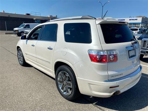 2011 GMC Acadia Denali