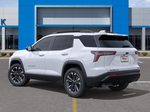 Polar White Tricoat 2026 Chevrolet Equinox AWD RS