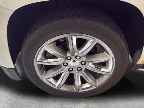 White Diamond Tricoat 2015 Chevrolet Tahoe LTZ