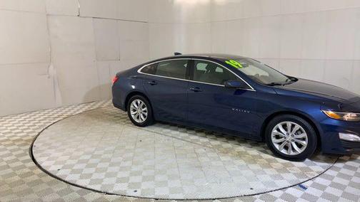 Northsky Blue Metallic 2019 Chevrolet Malibu LT