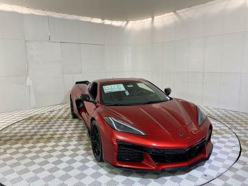 Red Mist Metallic Tintcoat 2026 Chevrolet Corvette Z06