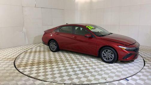 Ultimate Red 2024 Hyundai ELANTRA SEL