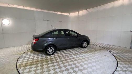 2017 Chevrolet Sonic LT