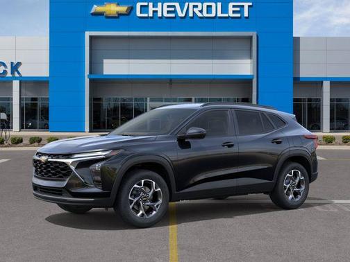 Mosaic Black Metallic 2026 Chevrolet Trax LT