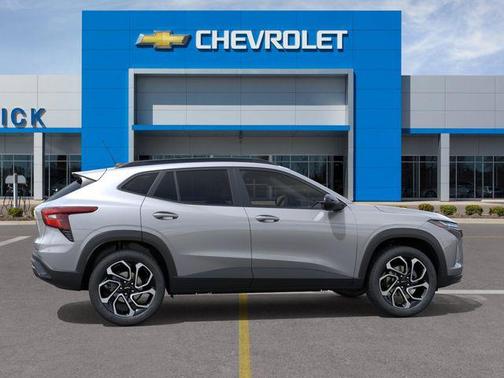 Sterling Gray Metallic 2026 Chevrolet Trax FWD 2RS