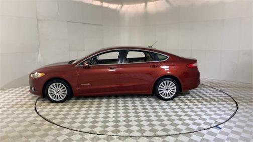 2014 Ford Fusion Hybrid SE