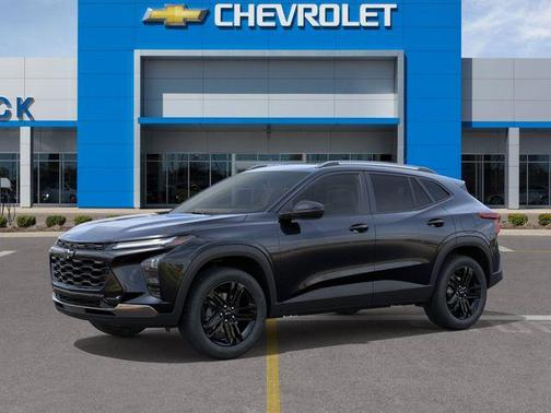 Mosaic Black Metallic 2026 Chevrolet Trax FWD ACTIV