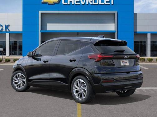 Mosaic Black Metallic 2027 Chevrolet Bolt LT