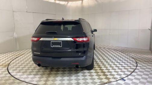 Mosaic Black Metallic 2019 Chevrolet Traverse LT Leather