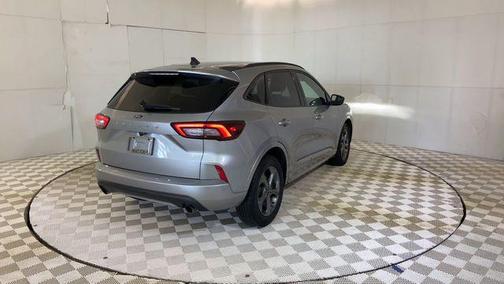 ICONIC SILVER METALLIC 2024 Ford Escape ST-Line