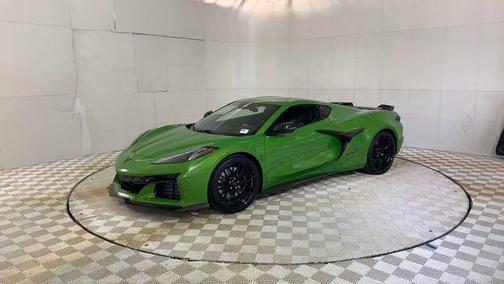 Roswell Green Metallic 2026 Chevrolet Corvette Z06