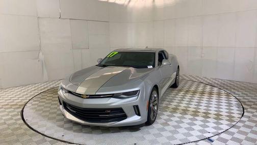 Silver Ice Metallic 2017 Chevrolet Camaro 2LT