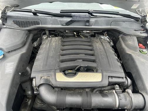 2012 Porsche Cayenne Base
