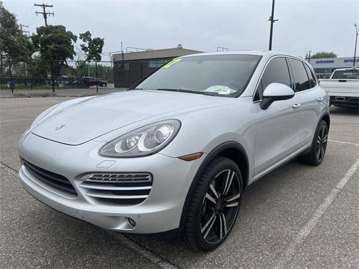 2012 Porsche Cayenne Base
