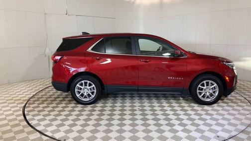 Radiant Red Tintcoat 2024 Chevrolet Equinox 1LT