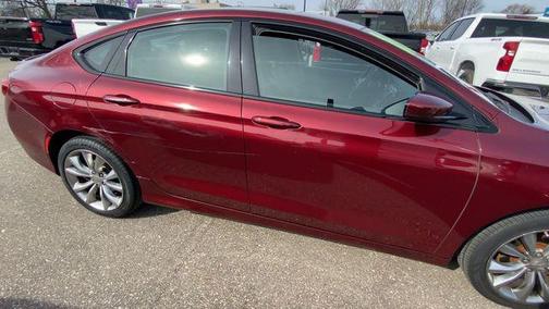 Velvet Red Pearlcoat 2016 Chrysler 200 S