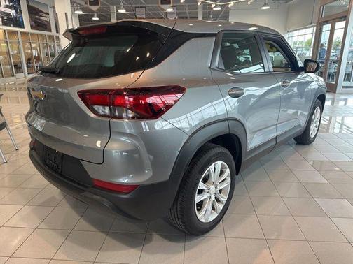Sterling Gray Metallic 2023 Chevrolet Trailblazer LS