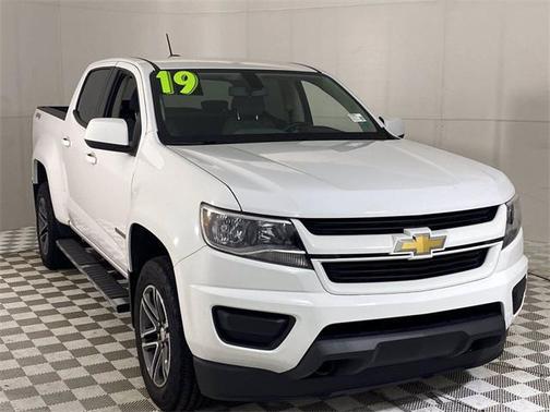 Summit White 2019 Chevrolet Colorado WT