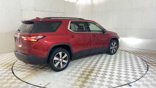 Radiant Red Tintcoat 2023 Chevrolet Traverse LT Leather