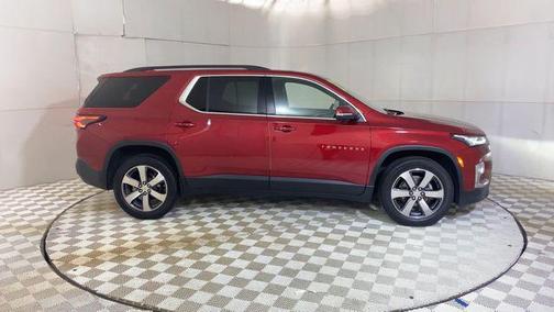 Radiant Red Tintcoat 2023 Chevrolet Traverse LT Leather