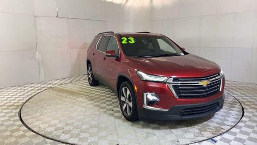 Radiant Red Tintcoat 2023 Chevrolet Traverse LT Leather