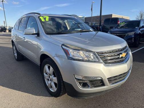 2017 Chevrolet Traverse 1LT