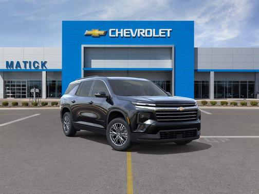 Mosaic Black Metallic 2026 Chevrolet Traverse LT
