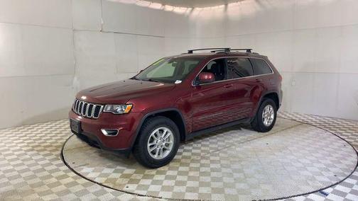 Velvet Red Pearlcoat 2018 Jeep Grand Cherokee Laredo E