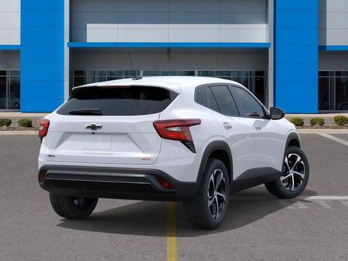Summit White 2026 Chevrolet Trax FWD 1RS