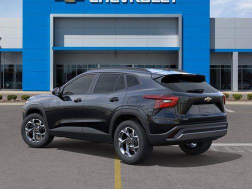 Mosaic Black Metallic 2026 Chevrolet Trax LT