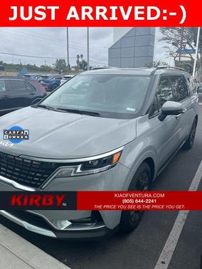 2022 Kia Carnival SX