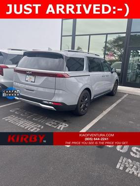 2022 Kia Carnival SX