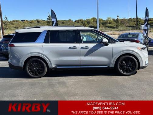 2022 Kia Carnival SX