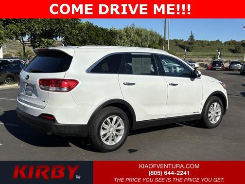 2017 Kia Sorento LX