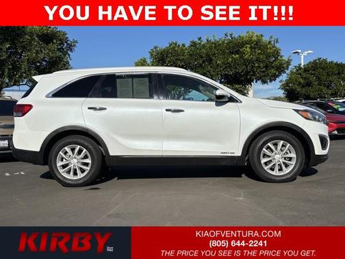 2017 Kia Sorento LX