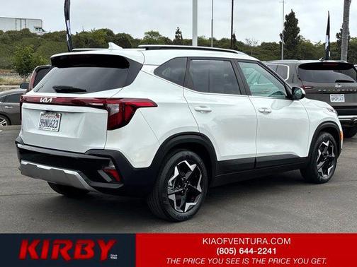 Snow White Pearl 2024 Kia Seltos EX