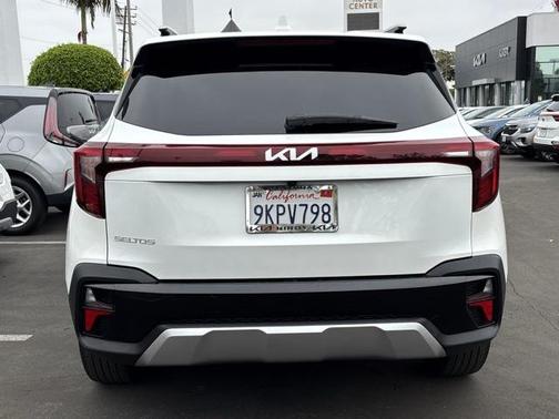 2024 Kia Seltos EX