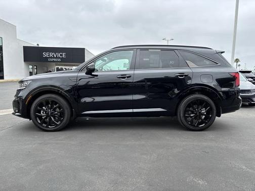 2022 Kia Sorento SX
