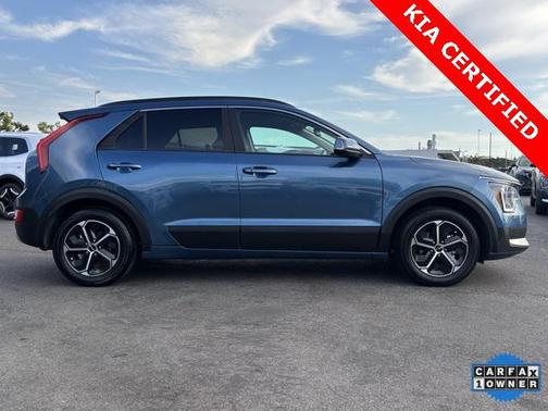 2024 Kia Niro EX