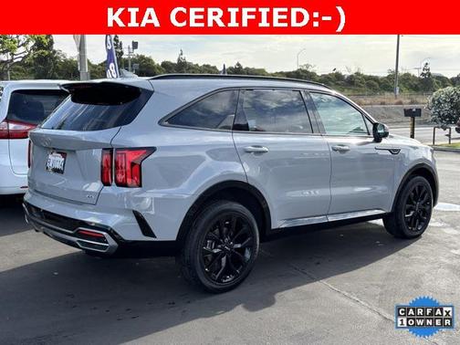 2023 Kia Sorento SX