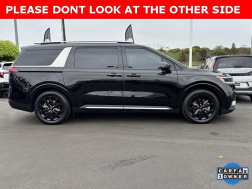 2024 Kia Carnival SX