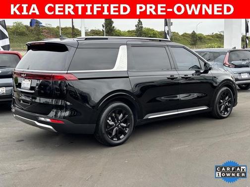 2024 Kia Carnival SX
