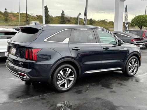2023 Kia Sorento Hybrid EX