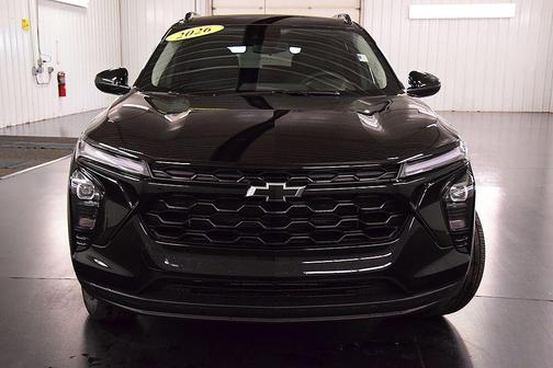 Mosaic Black Metallic 2026 Chevrolet Trax LT