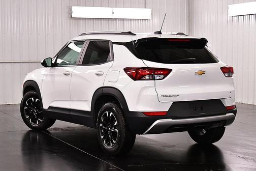 Summit White 2023 Chevrolet Trailblazer LT